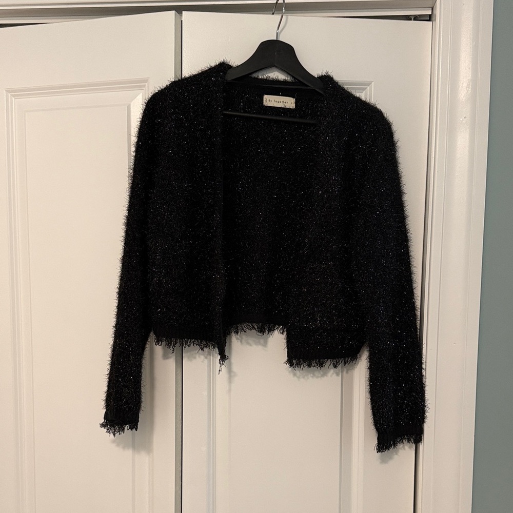 By Together Black Fuzzy Open-Front Cropped Cardigan
